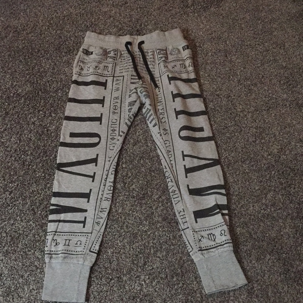 ISO……Men’s Divided Zodiac Joggers